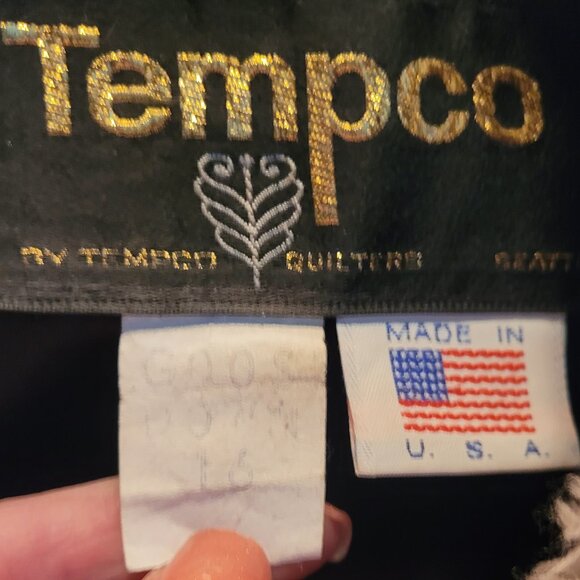 Coat - Picture 2 of 2